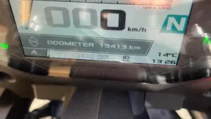 Aprilia Tuono 660 Factory (2022 - 24)  (5)