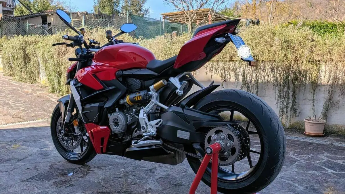 Ducati Streetfighter V2 (2022 - 24)  (4)