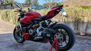 Ducati Streetfighter V2 (2022 - 24)  (4)