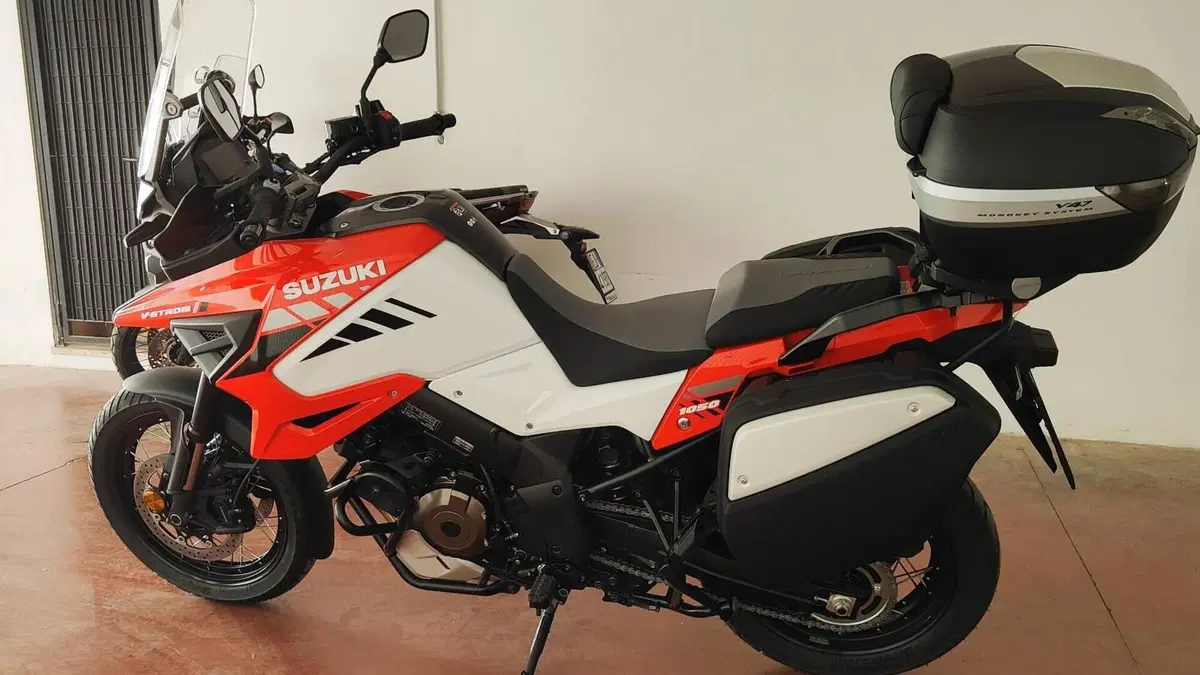 Suzuki V-Strom 1050XT Pro (2020 - 23)  (4)