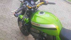 Kawasaki ZRX 1200 R (2000 - 06) 