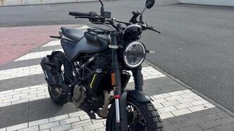 Husqvarna Svartpilen 125 (2021 - 23) usata