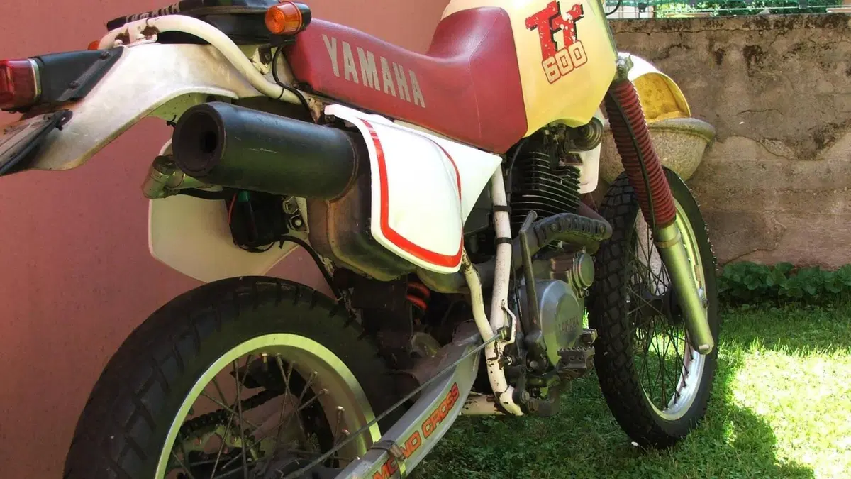 Yamaha TT 600 (1985 - 93)  (3)