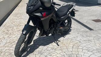 Honda Transalp XL750 (2023 - 24) usata