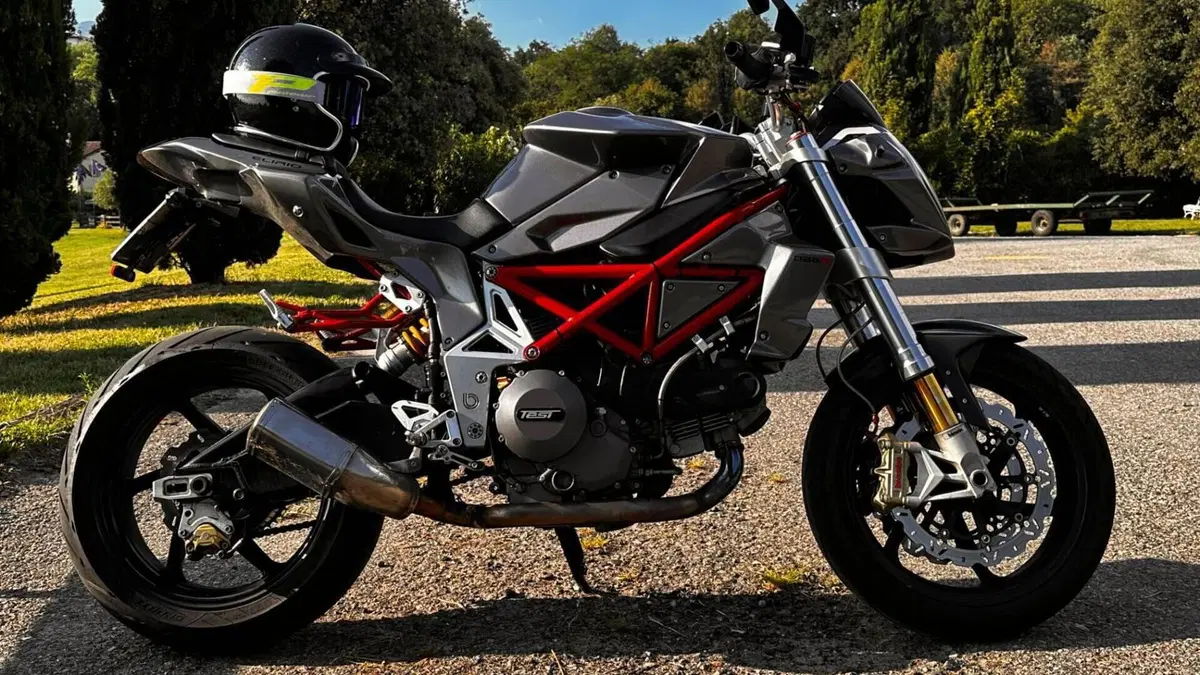 Bimota DB6 Delirio RE (2006 - 15)  (9)