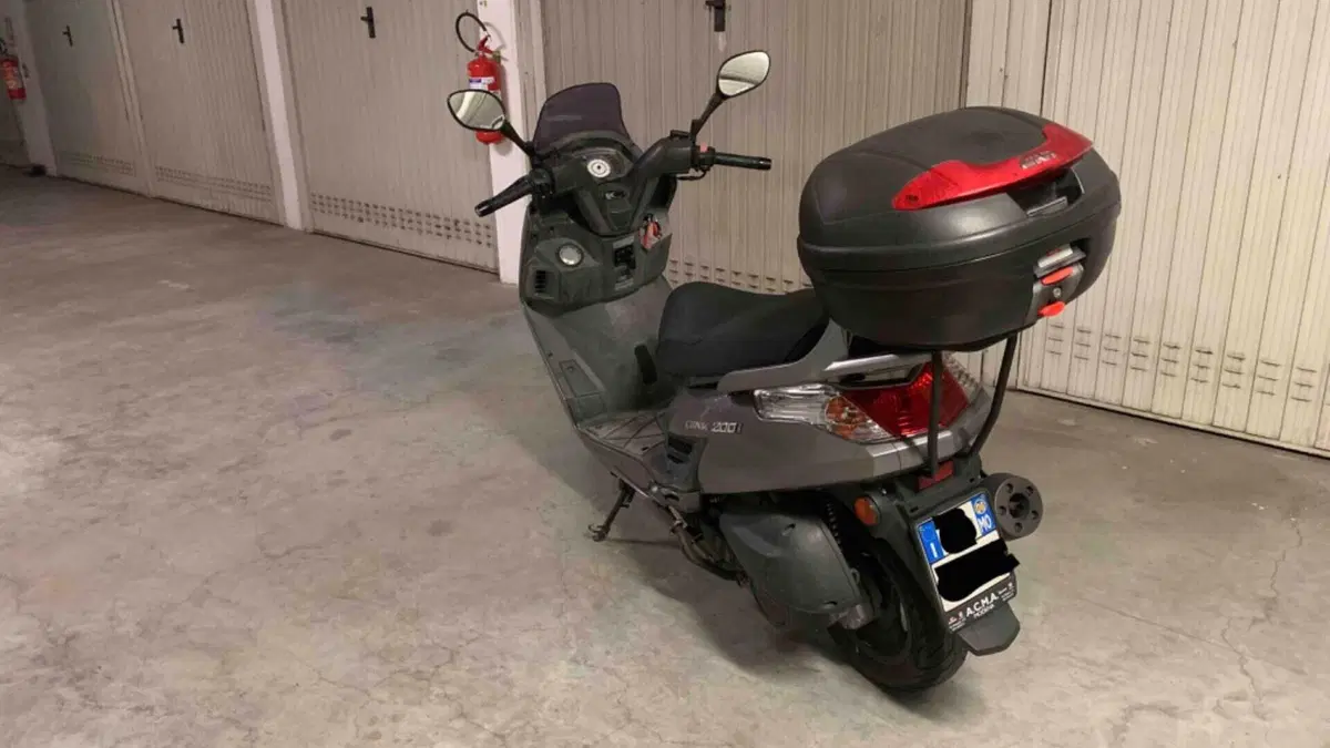 Kymco Dink 200i DD (2007 - 17)  (2)