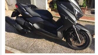 Yamaha X-Max 400 Momodesign (2014 - 16)