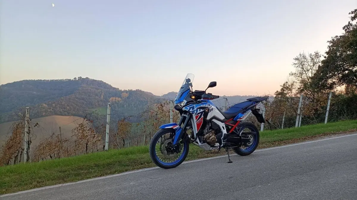Honda Africa Twin CRF 1100L Urban DCT (2022 - 23)  (2)