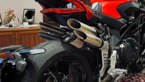 MV Agusta Brutale 1000 RS (2022 - 26)  (3)