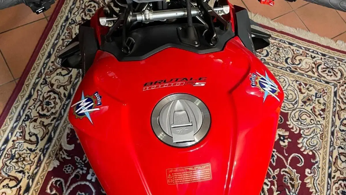 MV Agusta Brutale 1000 RS (2022 - 26)  (6)