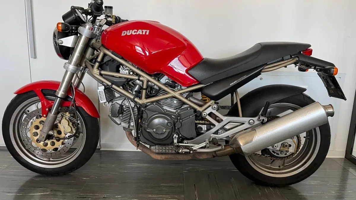 Ducati   (2)