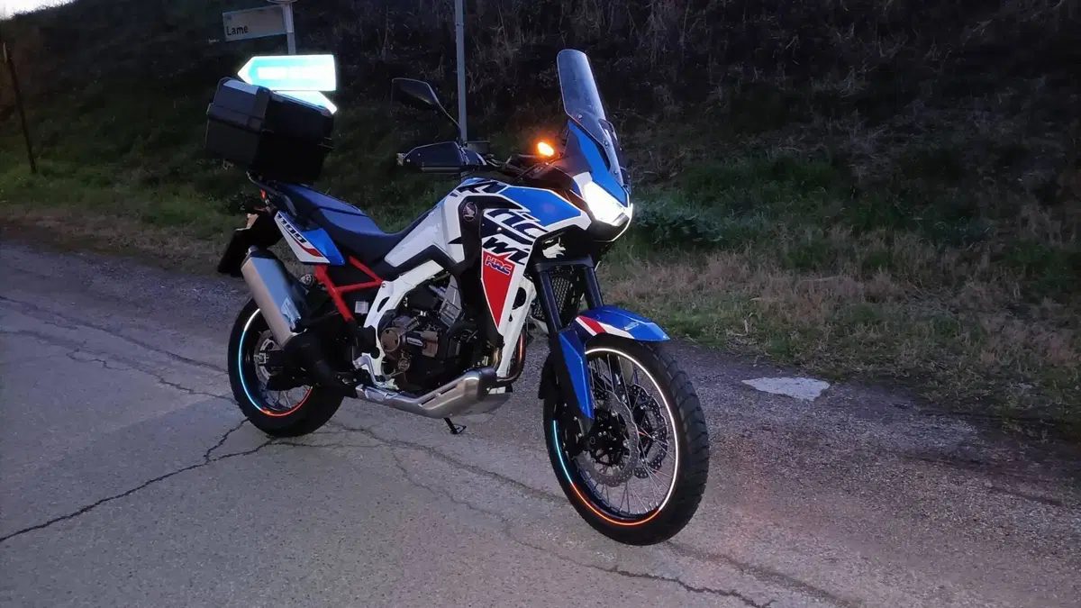 Honda Africa Twin CRF 1100L Urban DCT (2022 - 23)  (5)