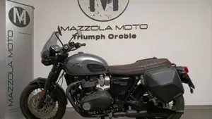 Triumph Bonneville T120 Black (2021 - 25)  (3)