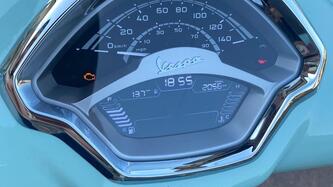 Vespa GTS 125 (2025 - 26) usata