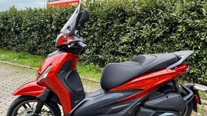 Piaggio Beverly 300 ABS-ASR (2021 - 25) 