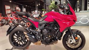 MV Agusta Turismo Veloce 800 Rosso (2021 - 23) 