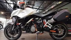 KTM 990 Supermoto T ABS (2011 - 13)  (10)