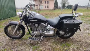 Yamaha XVS 1100 Drag Star (1999 - 06) 