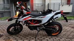 KTM 690 SMC R (2019 - 20) 