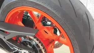 KTM 890 Duke R (2020)  (3)
