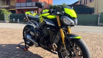 Triumph Street Triple 765 Moto2 Edition (2023 - 24)