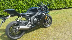 Yamaha YZF R6 (2017 - 20)  (2)