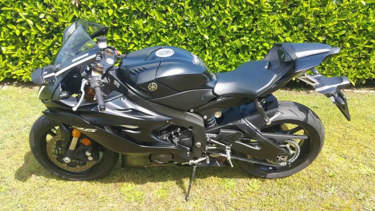 Yamaha YZF R6 (2017 - 20)  (7)