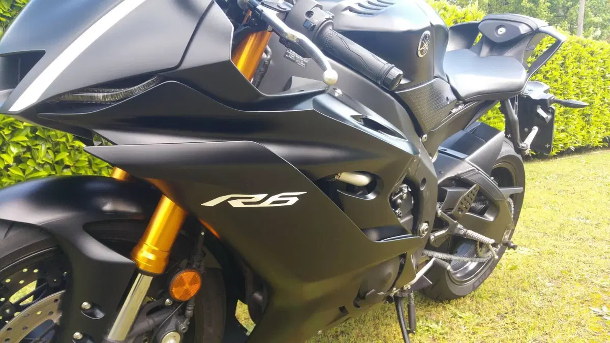 Yamaha YZF R6 (2017 - 20)  (9)