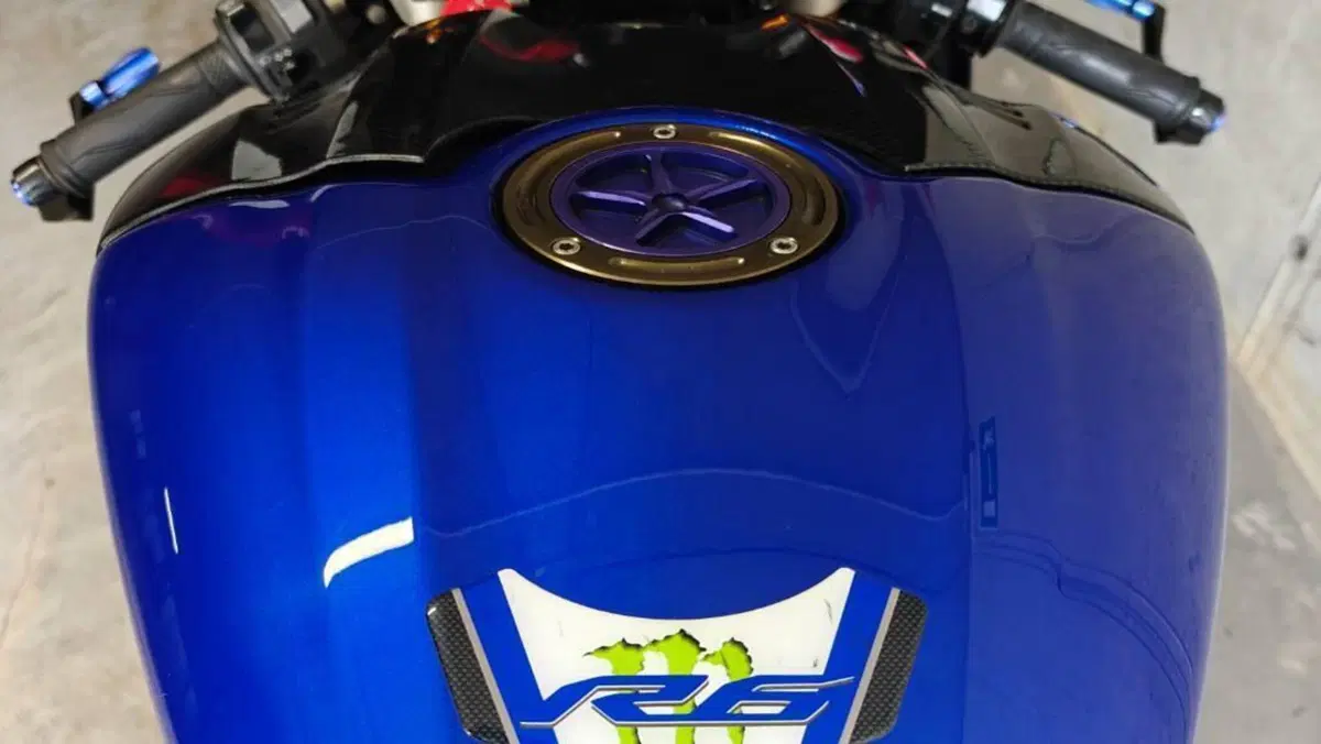 Yamaha YZF R6 (2017 - 20)  (8)