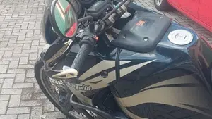 Honda Africa Twin XRV 750 (1996 - 02)  (2)