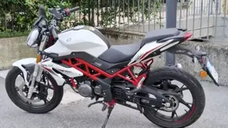 Benelli BN 125 (2021 - 25) usata