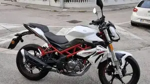 Benelli BN 125 (2021 - 25)  (2)