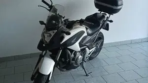 Honda NC700X ABS (2012 - 13)  (2)