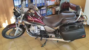 Moto Guzzi Nevada 750 Club (2002 - 06)  (2)