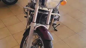 Moto Guzzi Nevada 750 Club (2002 - 06)  (5)