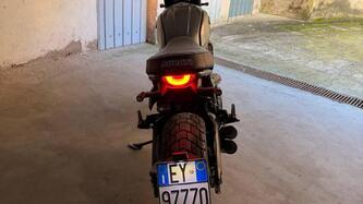 Ducati Scrambler 800 Night Shift (2021 - 22) usata