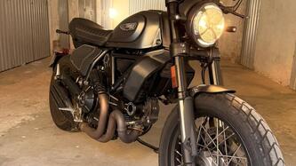 Ducati Scrambler 800 Night Shift (2021 - 22) usata
