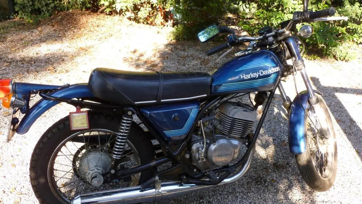 Aermacchi Harley-Davidson   (2)