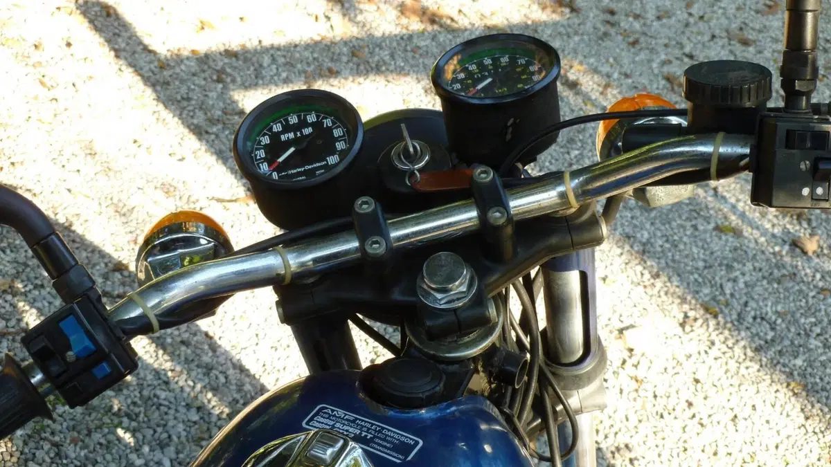 Aermacchi Harley-Davidson   (4)