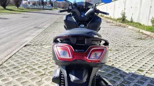 Kymco Downtown 350i ABS (2015 - 17)  (5)