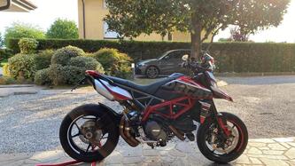 Ducati Hypermotard 950 (2022 - 25) usata