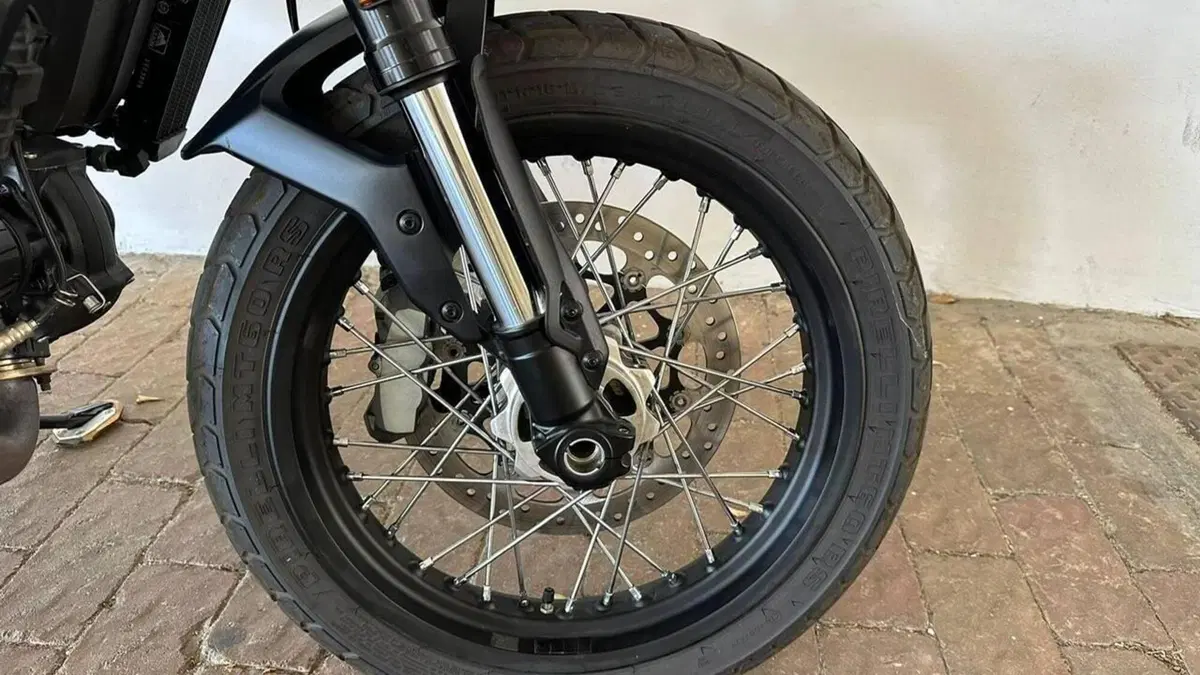 Ducati Scrambler 800 Icon Dark (2021 - 22)  (3)