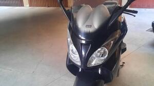 Aprilia Atlantic 400 