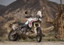 Ducati DesertX 2026: è tutta nuova! Com'è fatta e come cambia la adventure bolognese [VIDEO]