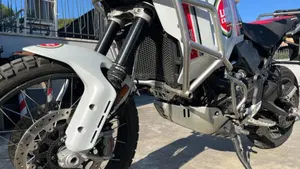 Ducati DesertX (2022 - 25)  (4)