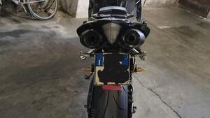 Yamaha YZF R1 (2007 - 08) 