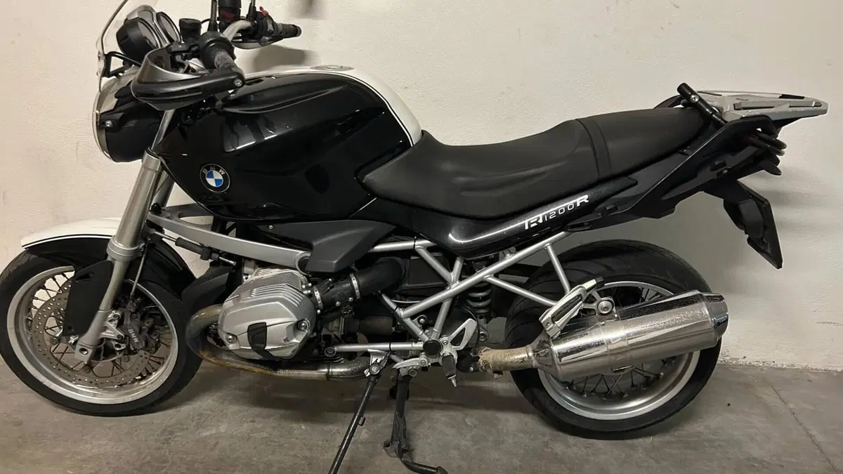 Bmw R 1200 R (2011 - 14)  (2)