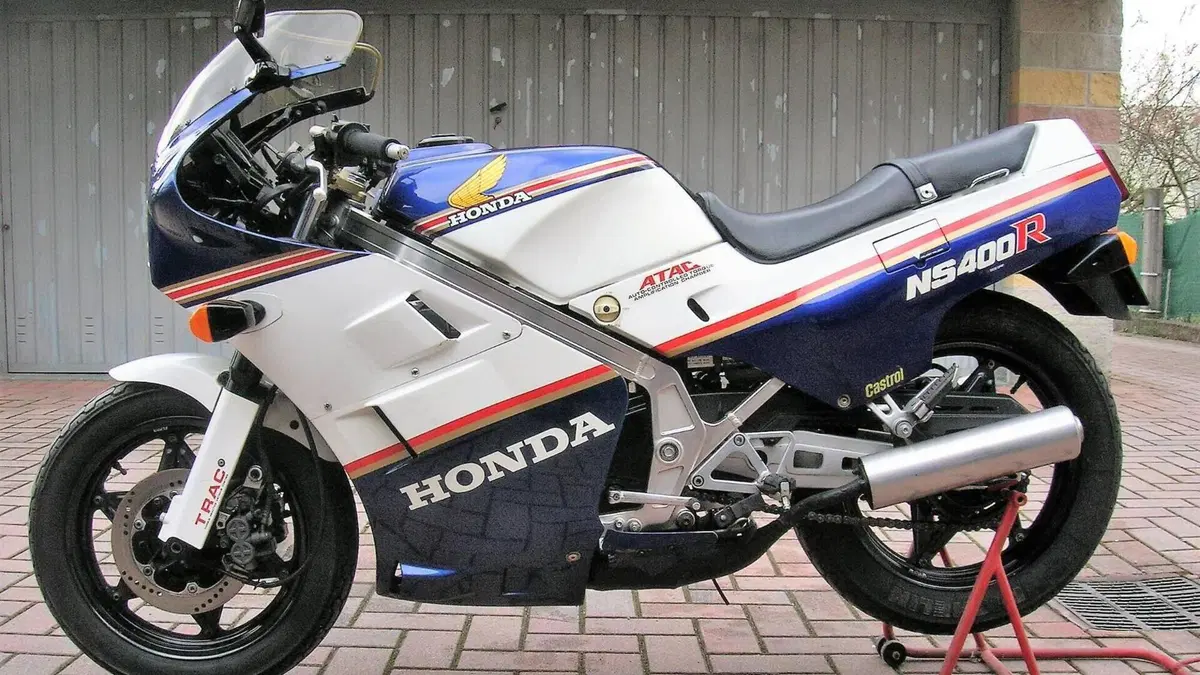 Honda   (2)