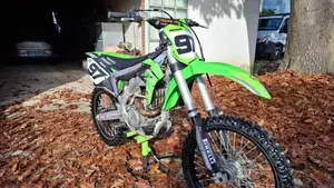 Kawasaki KX250F (2019)  (3)