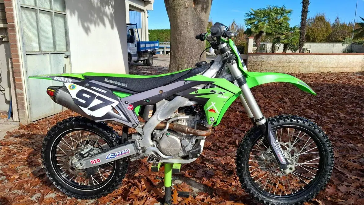 Kawasaki KX250F (2019)  (4)